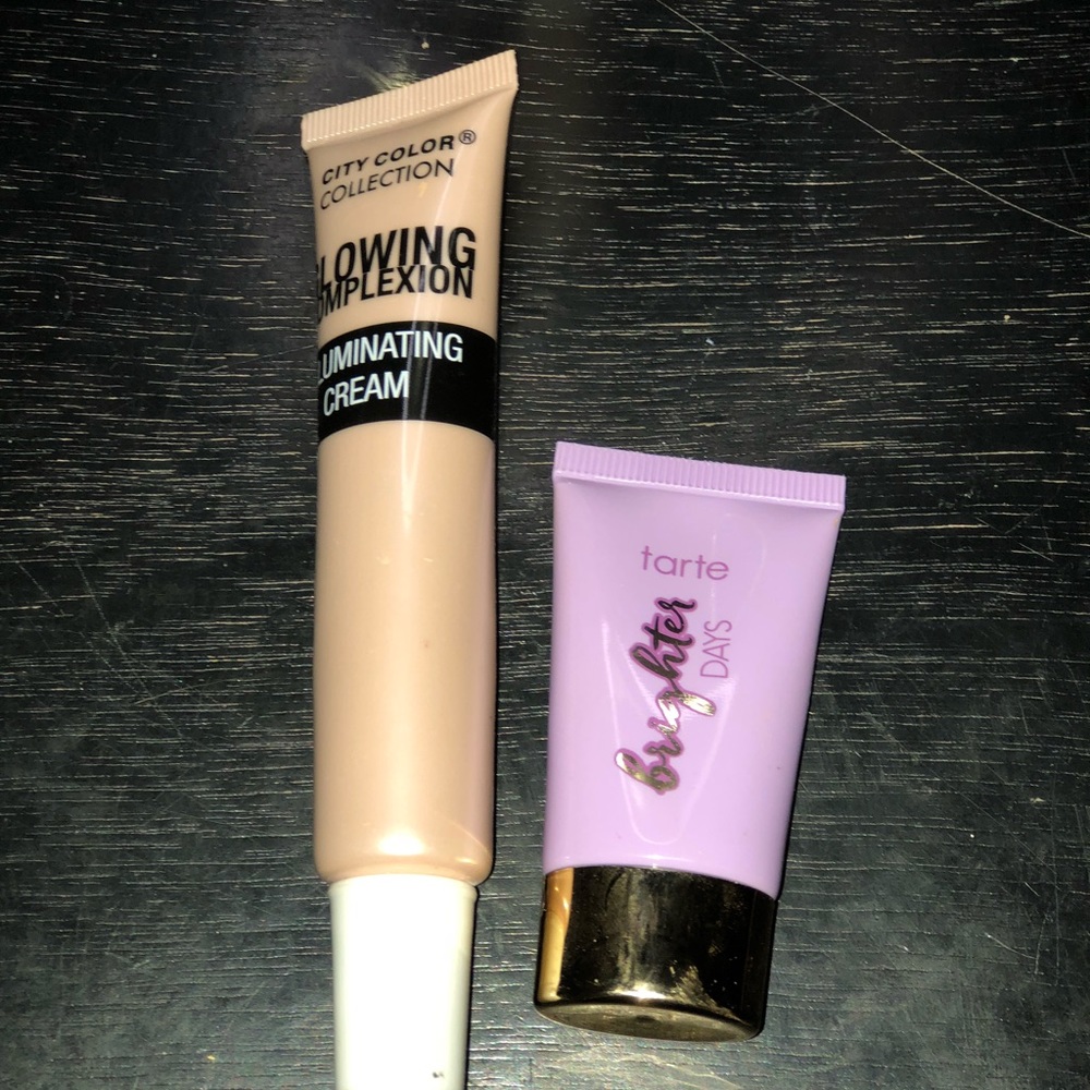 Lip gloss and highlighter - Picture 2 of 2